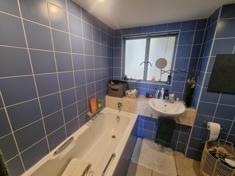 To Let 1 Bedroom Property for Rent in Cape Town City Centre Western Cape
